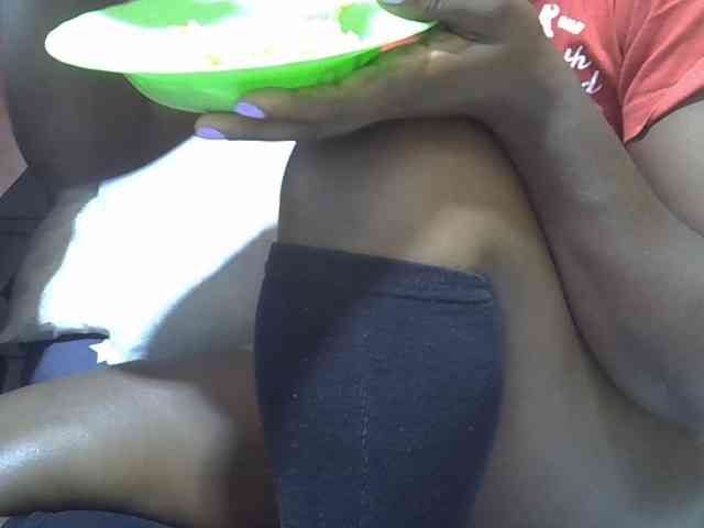 Ebonydora webcam