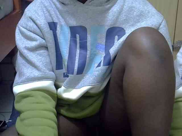 Ebonydora webcam