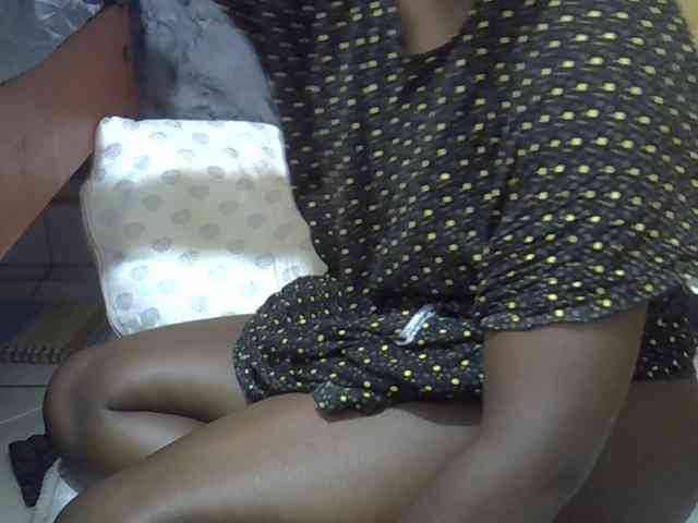 Ebonydora webcam