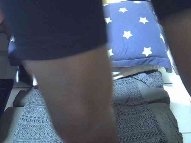 Ebonydora webcam