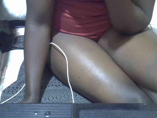 Ebonydora webcam