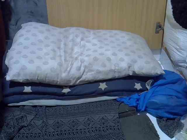 Ebonydora webcam