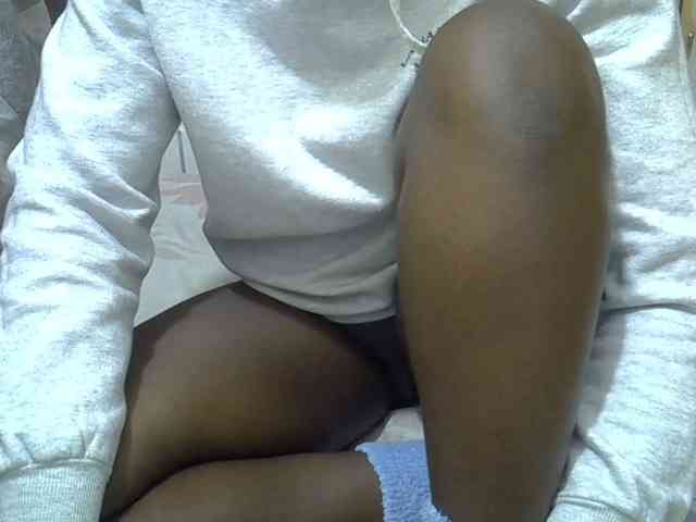 Ebonydora webcam