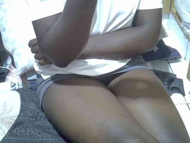 Ebonydora webcam