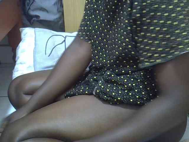 Ebonydora webcam