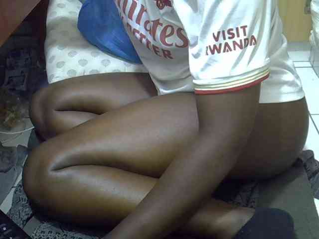 Ebonydora webcam