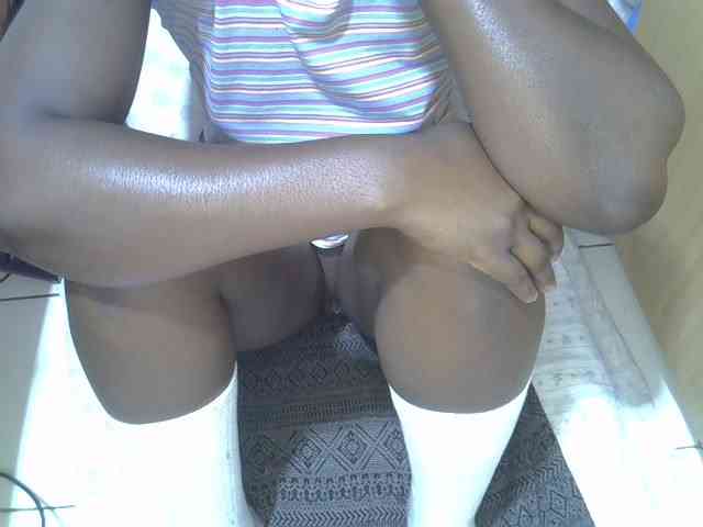 Ebonydora webcam