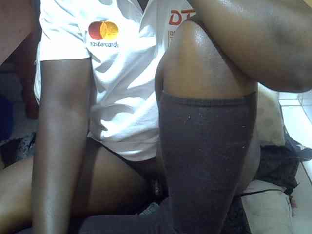 Ebonydora webcam