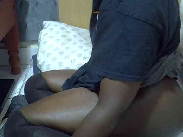 Ebonydora webcam
