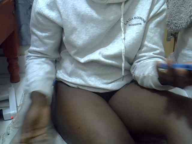 Ebonydora webcam