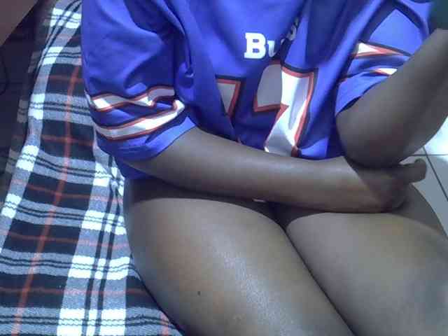 Ebonydora webcam