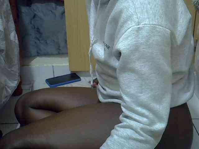 Ebonydora webcam