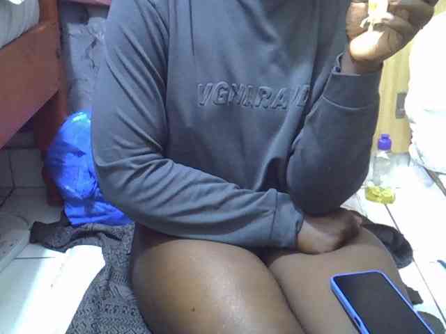 Ebonydora webcam