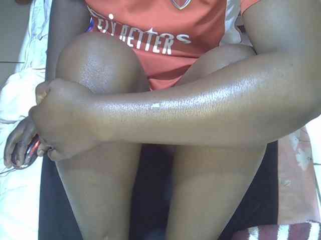 Ebonydora webcam