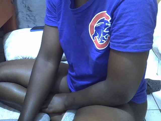 Ebonydora webcam