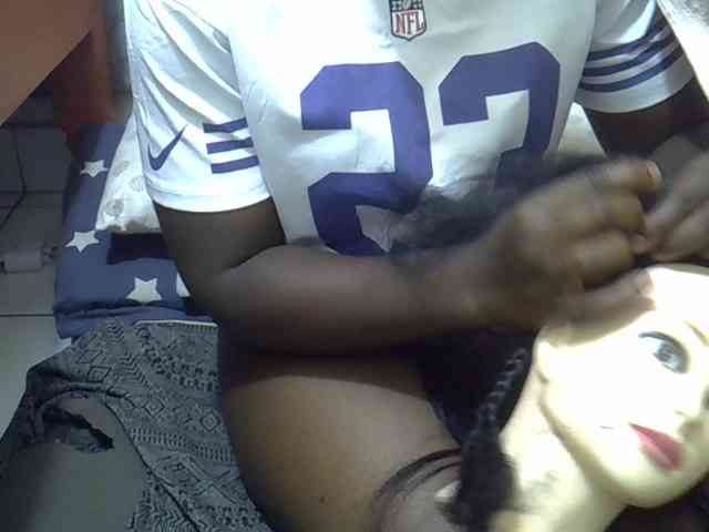 Ebonydora webcam