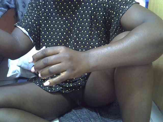 Ebonydora webcam