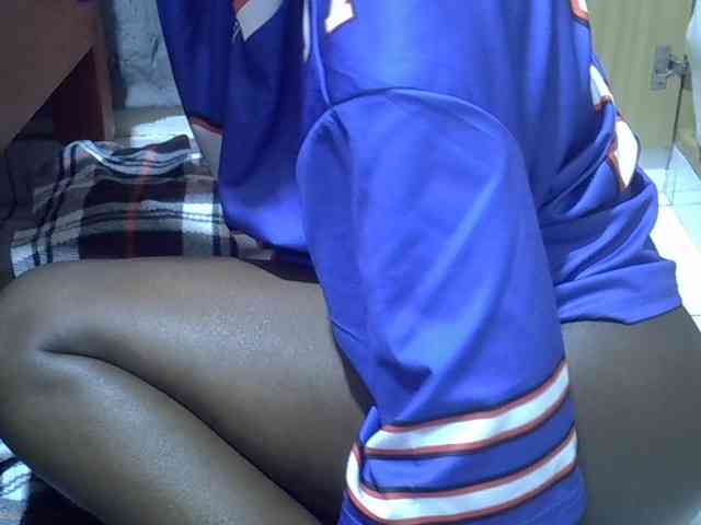 Ebonydora webcam
