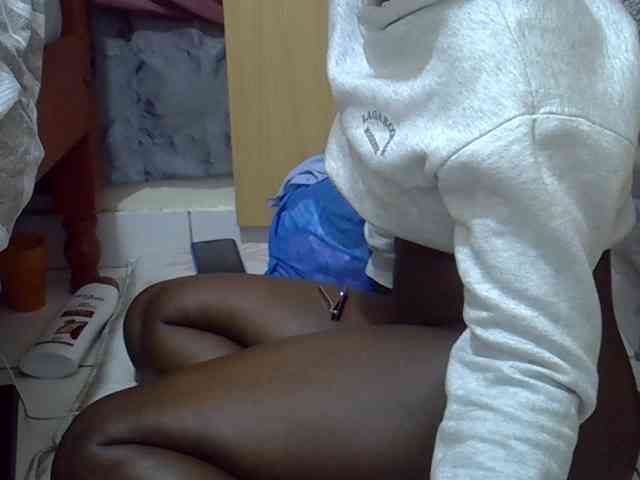 Ebonydora webcam