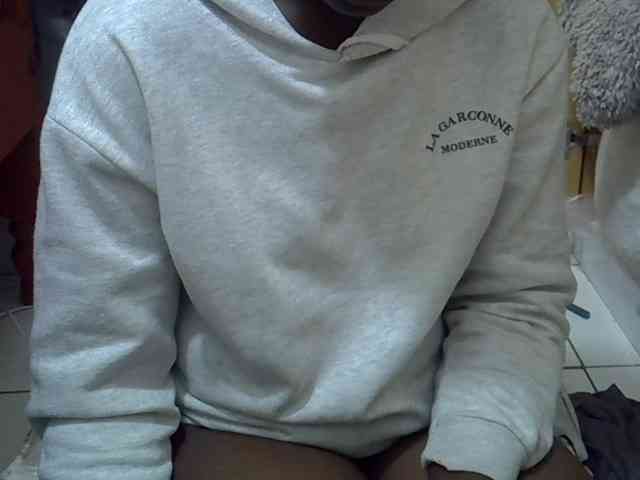 Ebonydora webcam