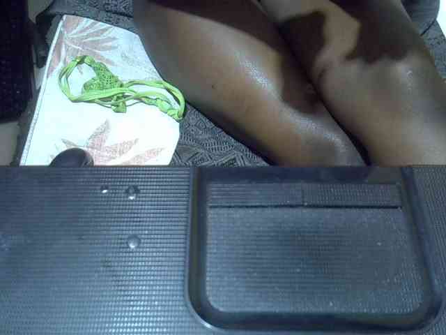 Ebonydora webcam