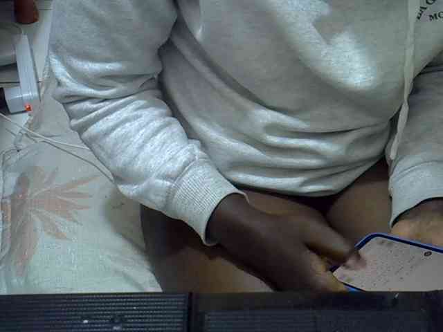 Ebonydora webcam