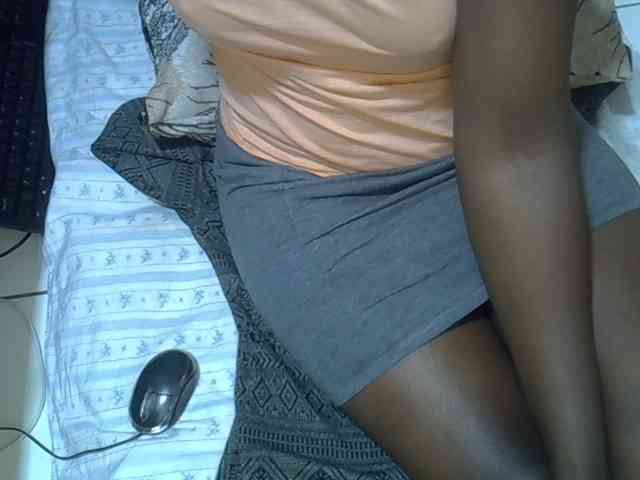 Ebonydora webcam