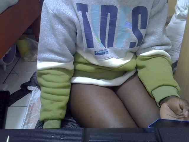 Ebonydora webcam