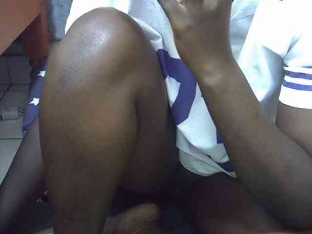 Ebonydora webcam