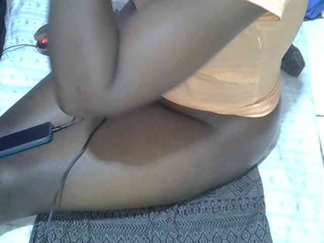 Ebonydora webcam