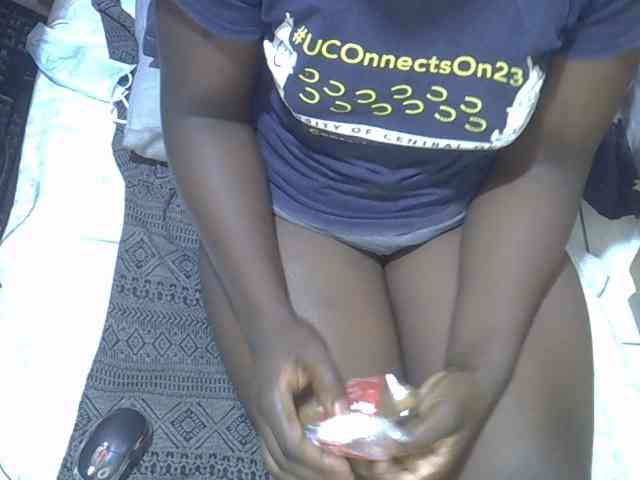 Ebonydora webcam