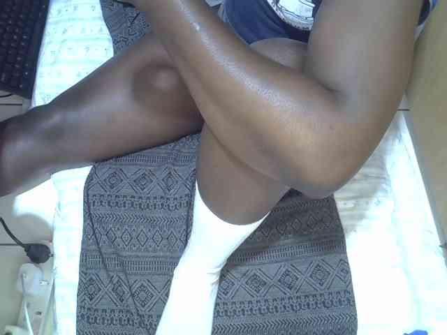 Ebonydora webcam