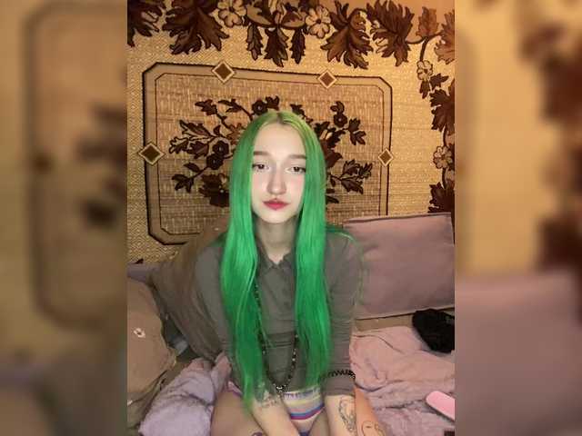 Maya-onelya's BongaCams show and profile