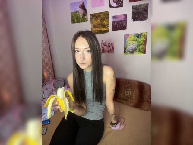 Maya-onelya live cam on BongaCams