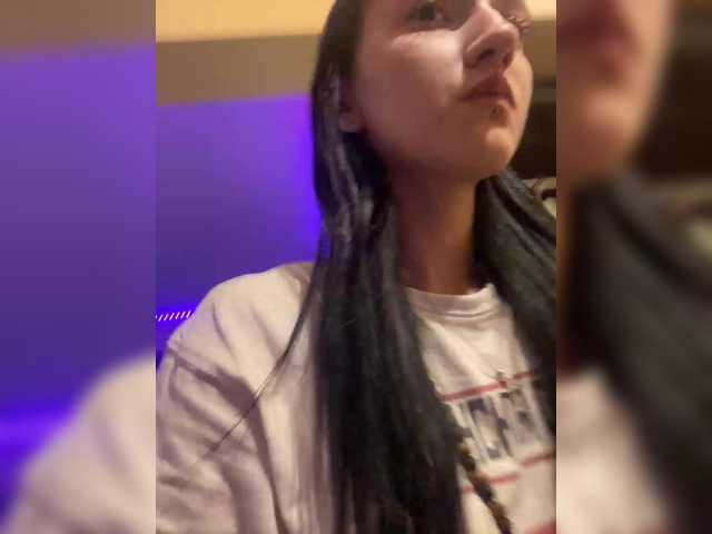 Mayaaaa00 preview