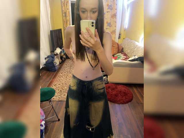 Maya-onelya live cam on BongaCams