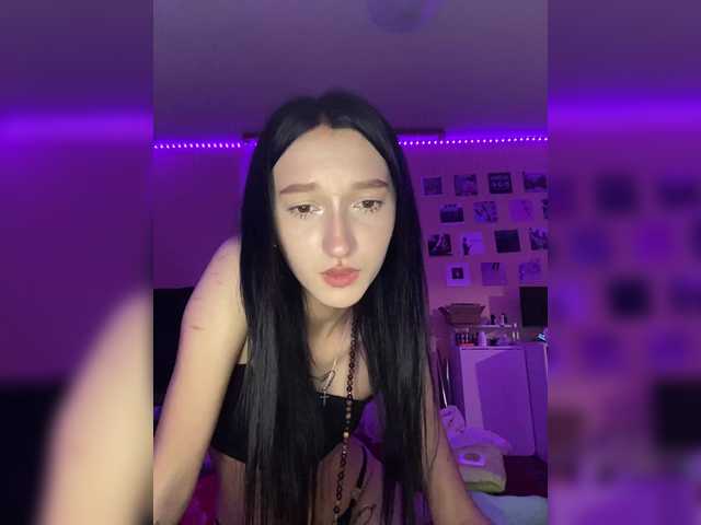 Maya-onelya live cam on BongaCams