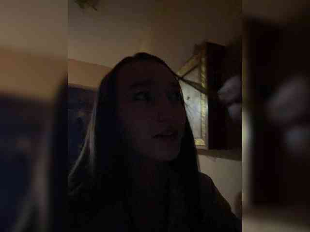 Mayaaaa00 webcam