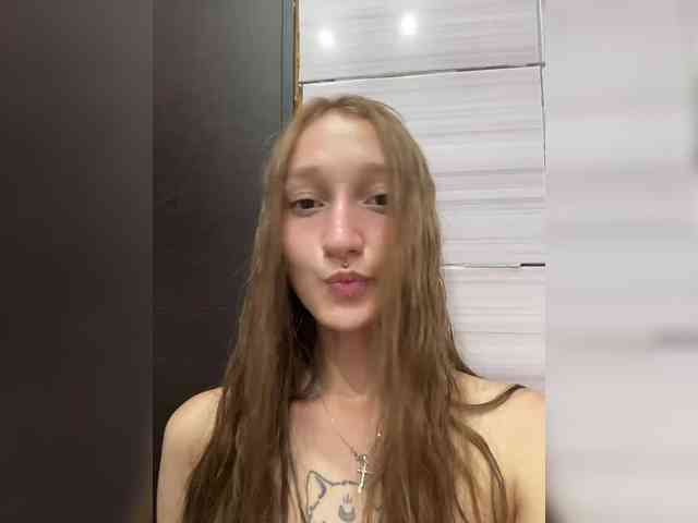 Mayaaaa00 webcam
