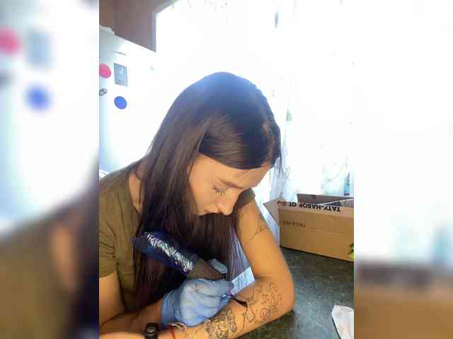 Mayaaaa00 webcam