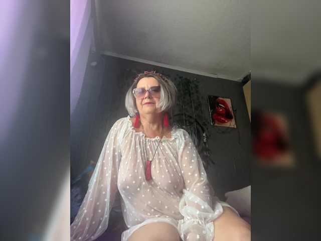 Kamilan-1 live cam on BongaCams