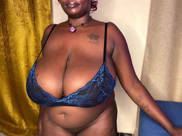 DreamInterracial's BongaCams show and profile