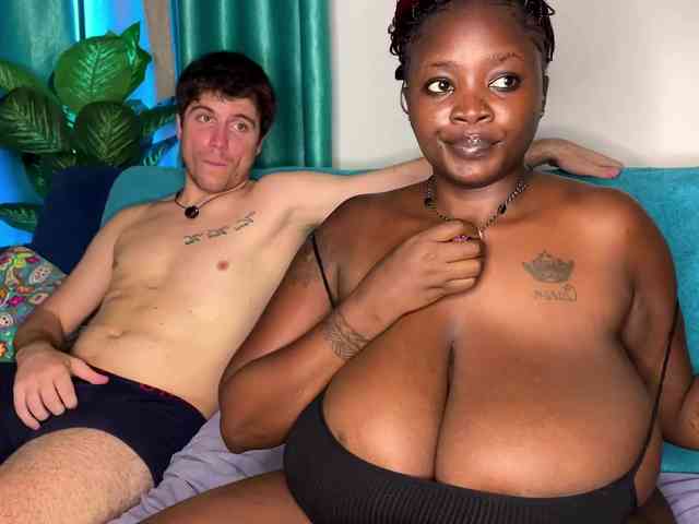 DreamInterracial webcam