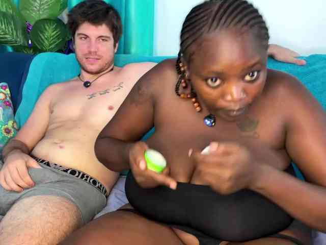 DreamInterracial webcam