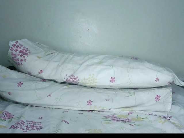 Sexxybhaddiea live cam on BongaCams