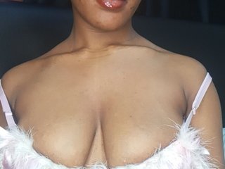 vickyprettyboobs