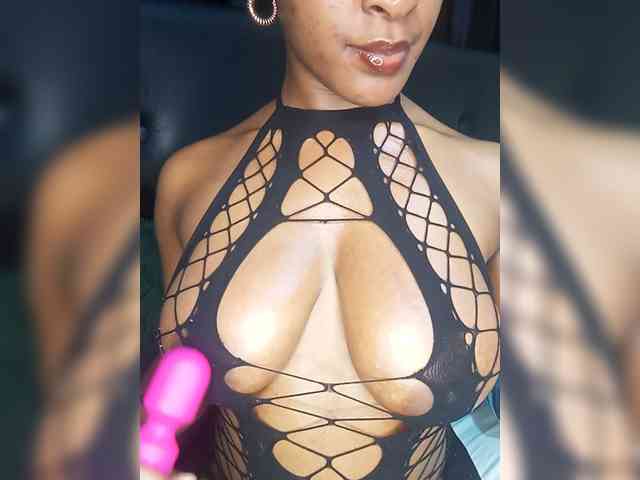 vicky_pretty_tirries