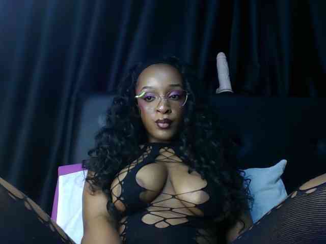 vickyprettyboobs
