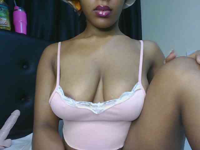 vickyprettyboobs