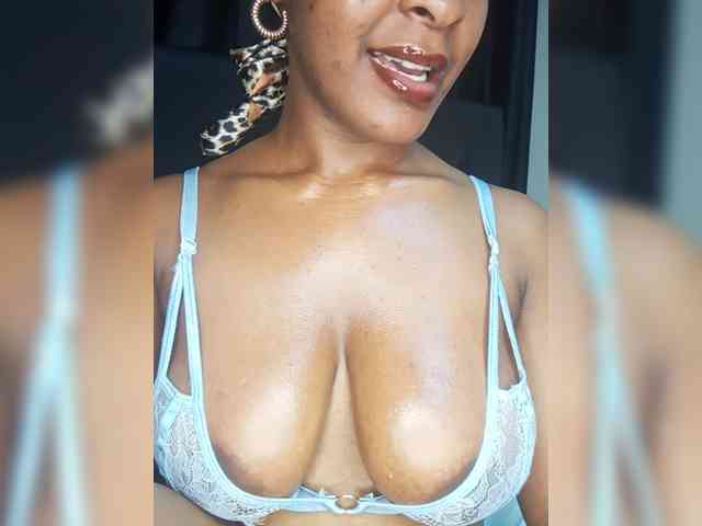 vicky_pretty_tirries
